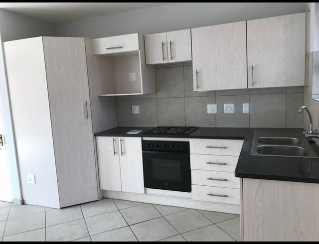 2 BEDROOM PROPERTY TO RENT IN HEATHERVIEW